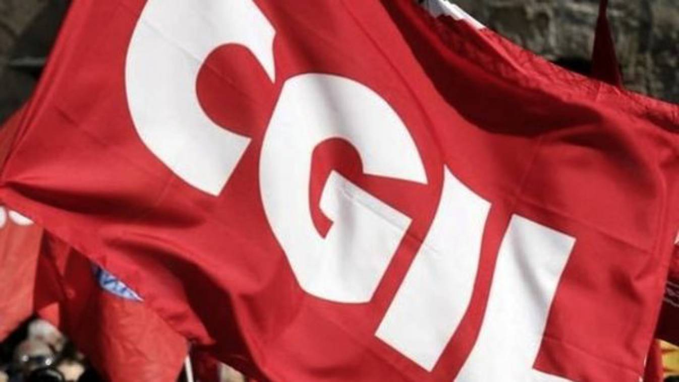 La Flc non firma il contratto della scuola, i lavoratori della Cgil nella Bat approvano