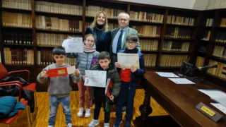Magia del Natale, premiati Edoardo e Gabriele con una gift card