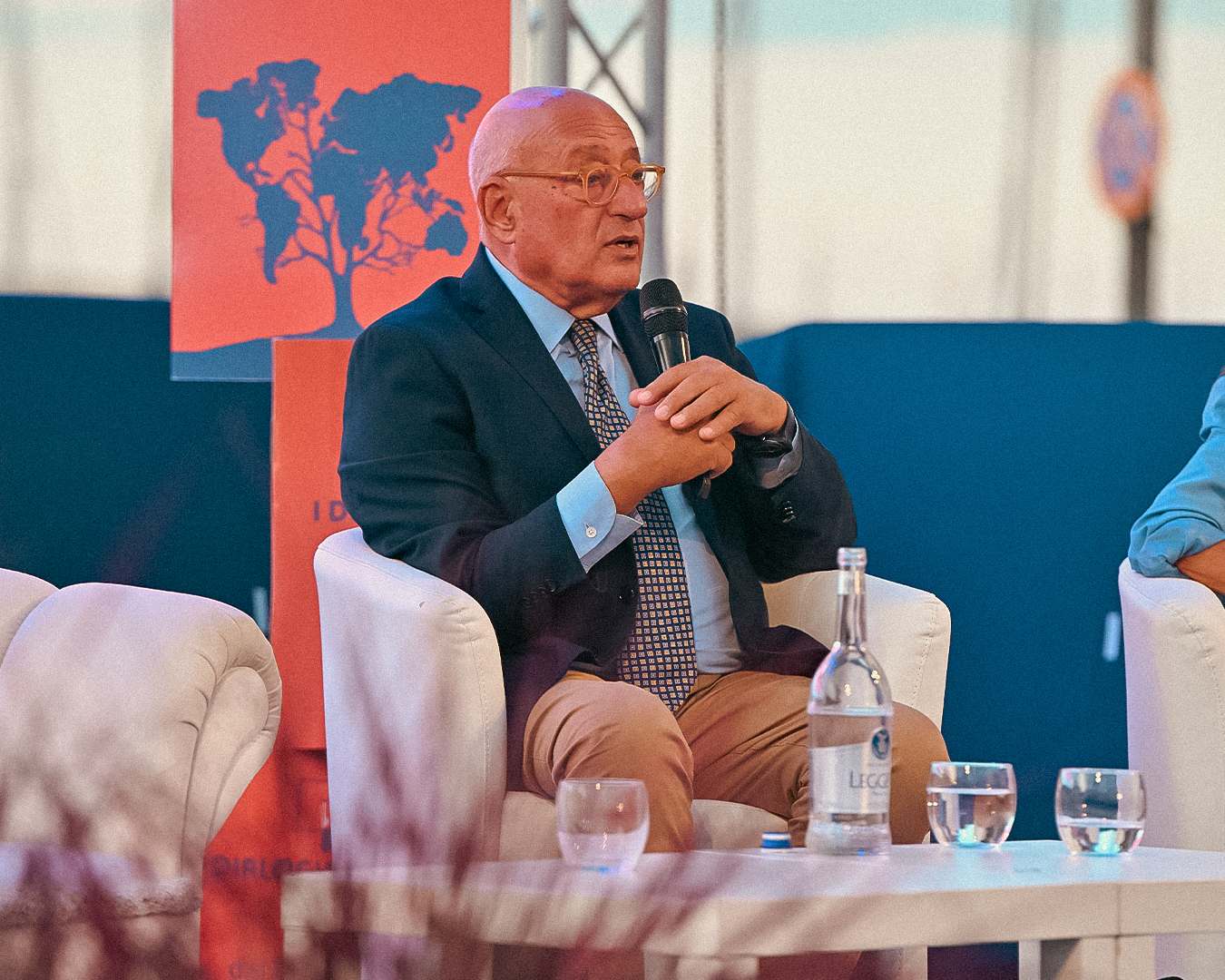 A Trani il mare diventa racconto:  Piero Dorfles presenta “Le parole del mare”