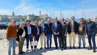 Trani–Roma, dialogo istituzionale sull’agricoltura: incontro tra Angelo Guarriello e il sottosegretario Patrizio La Pietra