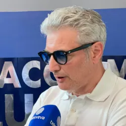 Retromarcia di Galiano su dimissioni, il leader dell’opposizione Guarriello bacchetta il primo cittadino: «Spieghi la guarigione politica miracolosa»