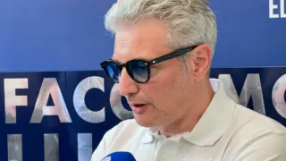 Retromarcia di Galiano su dimissioni, il leader dell’opposizione Guarriello bacchetta il primo cittadino: «Spieghi la guarigione politica miracolosa»