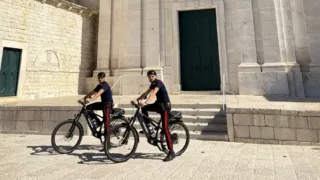 Sicurezza in chiave green nella Bat: carabinieri a bordo di bici elettriche